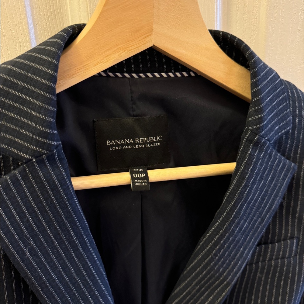 Banana Republic strip blazer